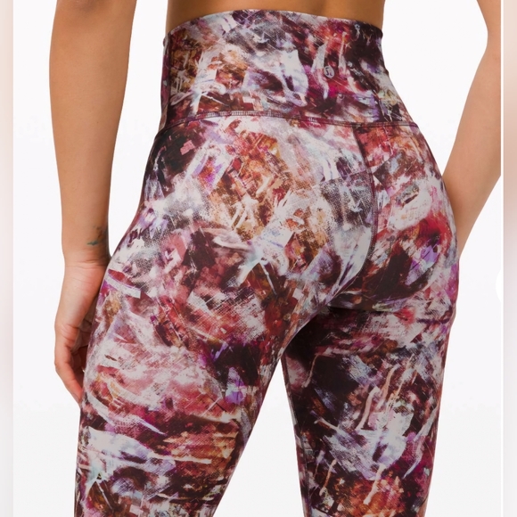 Lululemon Women's Wunder Train HighRise Tights 25" Urbantricity Multi Size 2 EUC - Picture 6 of 14